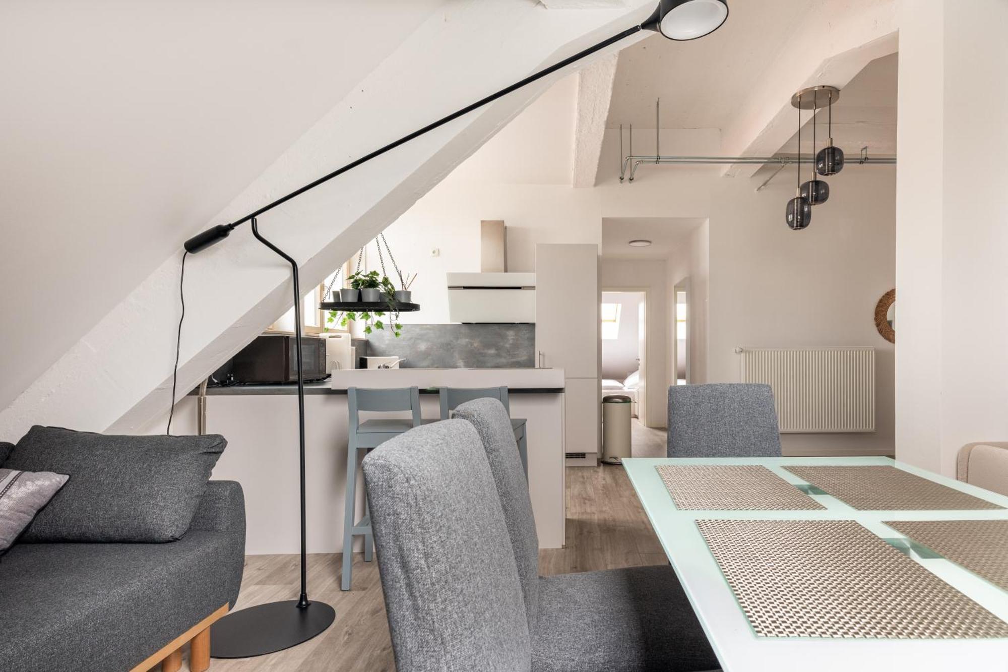 Mint Apartment Ueber Der Stadt Parken Kueche Wifi ベルリン エクステリア 写真
