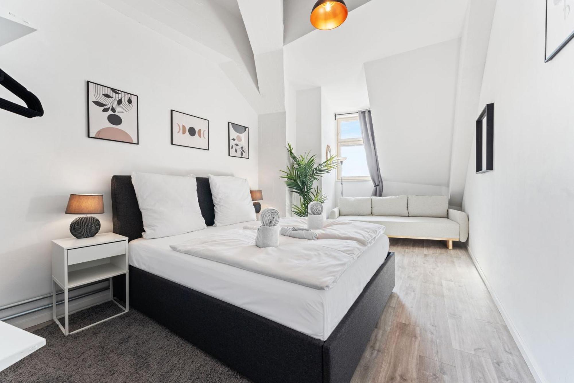 Mint Apartment Ueber Der Stadt Parken Kueche Wifi ベルリン エクステリア 写真