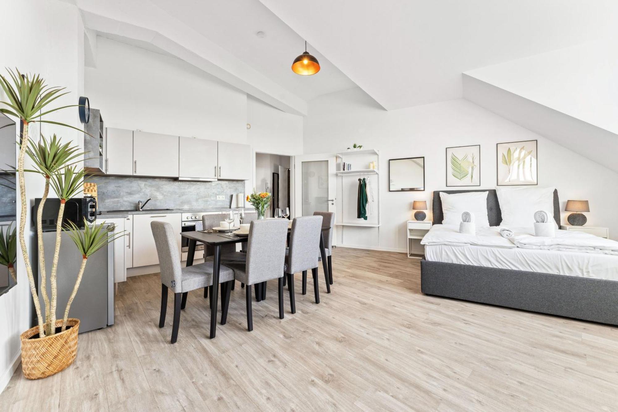 Mint Apartment Ueber Der Stadt Parken Kueche Wifi ベルリン エクステリア 写真